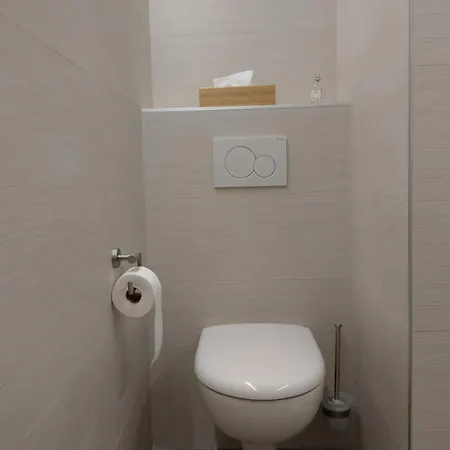 Domaine De L'olifant Oda ve Kahvaltı 3*